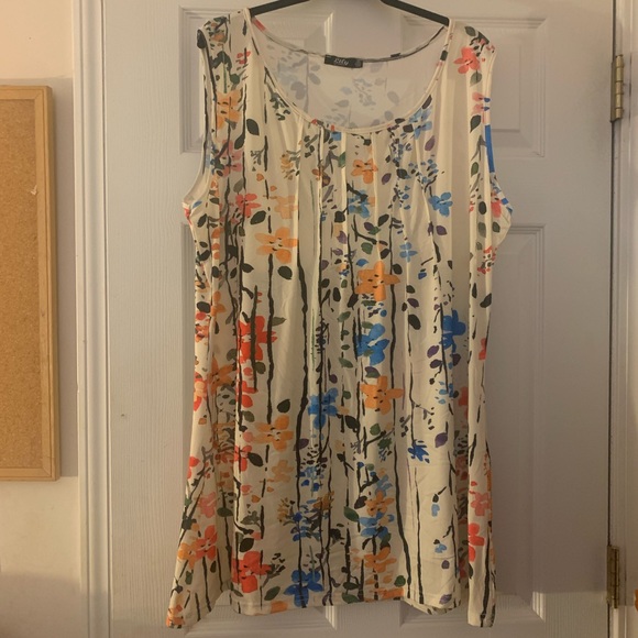 Lily Tops - NEW Floral BOUTIQUE tunic tank